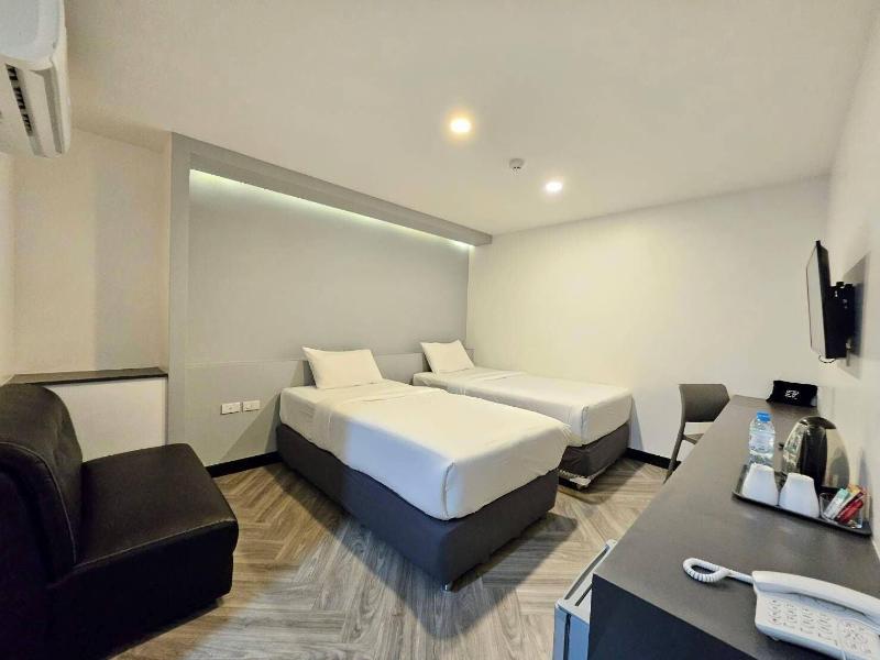 14 Sathorn Hotel image