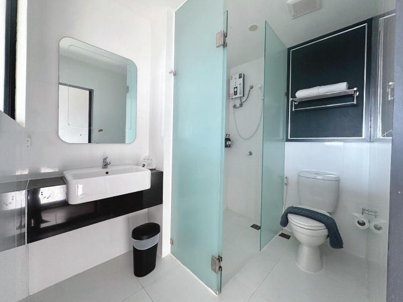 14 Sathorn Hotel image