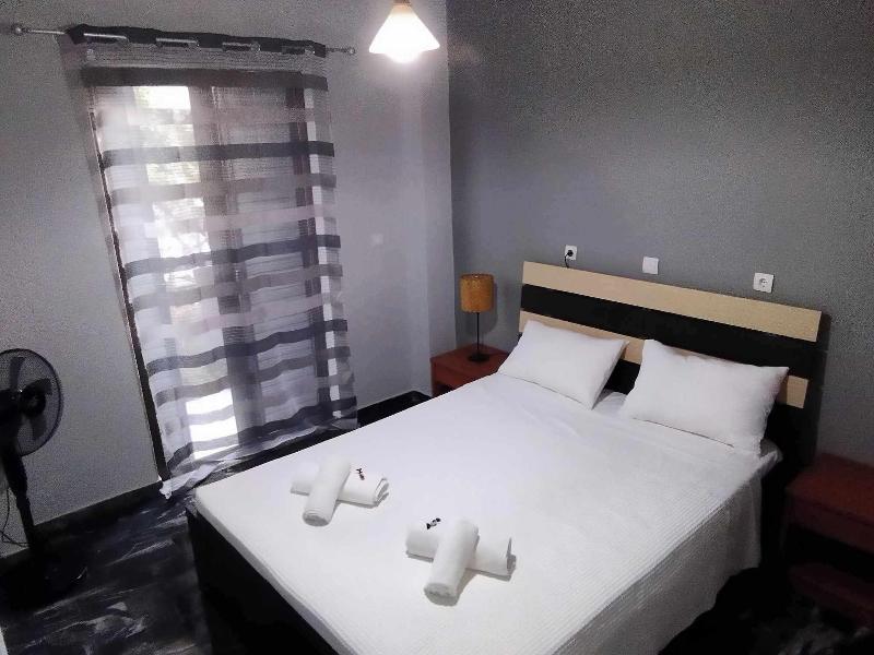 Cosy Living Apartments image