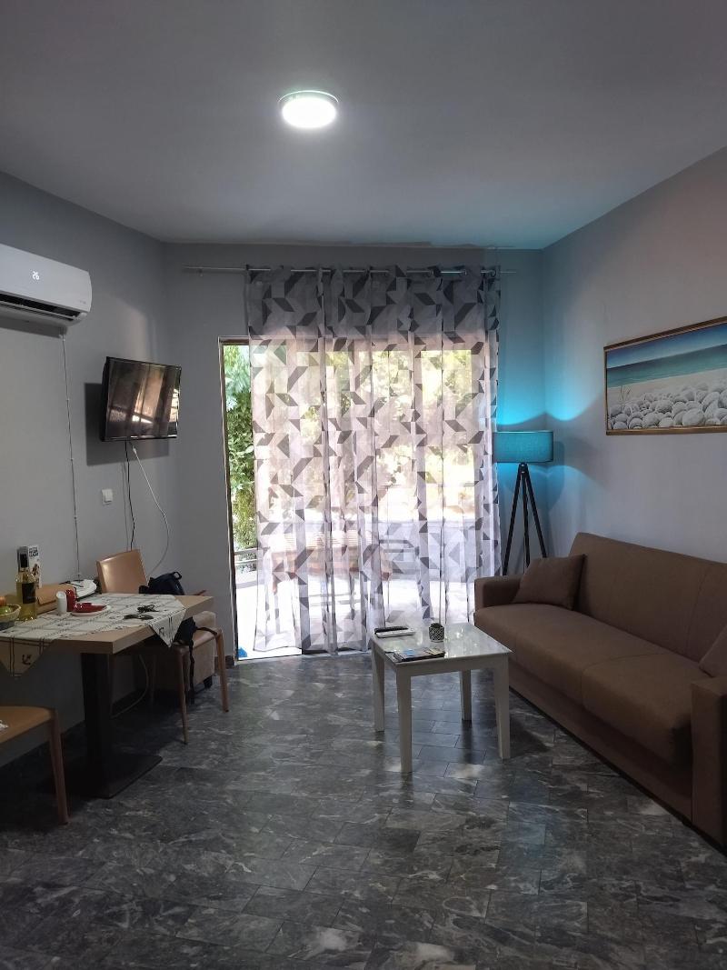 Cosy Living Apartments image