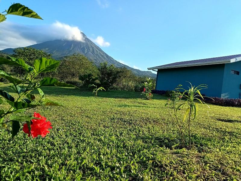 Villa Luna Del Arenal image