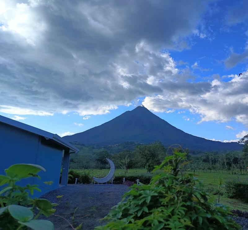 Villa Luna Del Arenal image