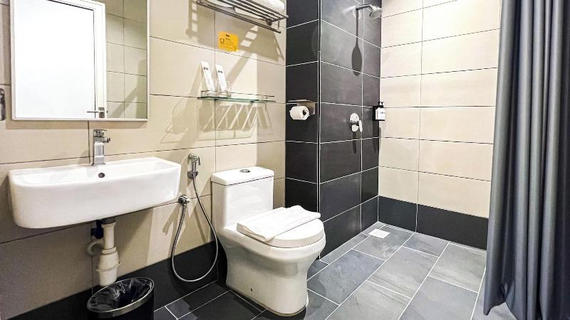 Fives Hotel Meldrum image