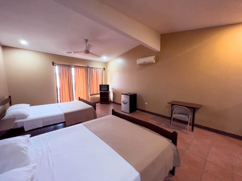 Hotel Bela N Suites image