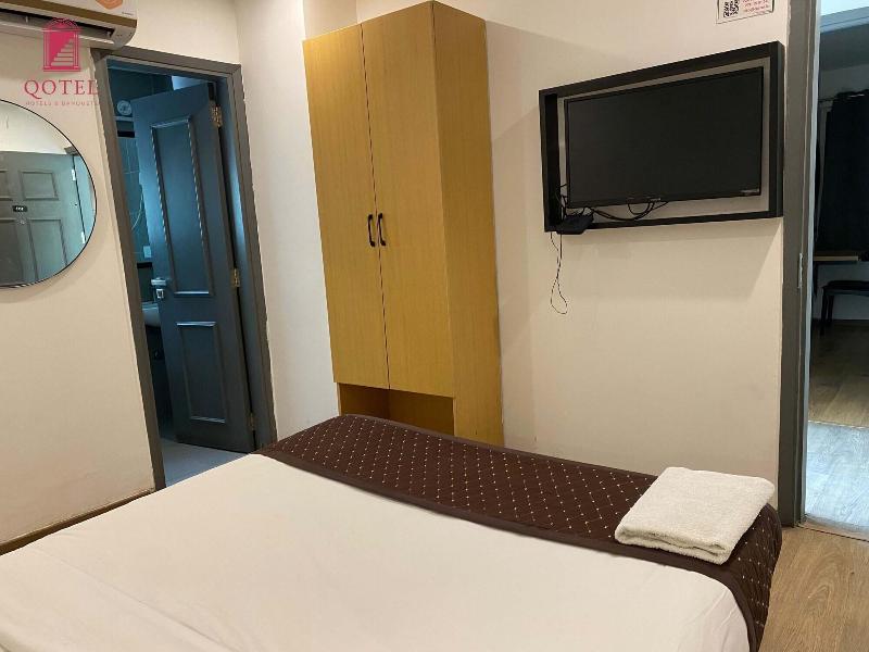 Qotel Hotel Ip Residency image