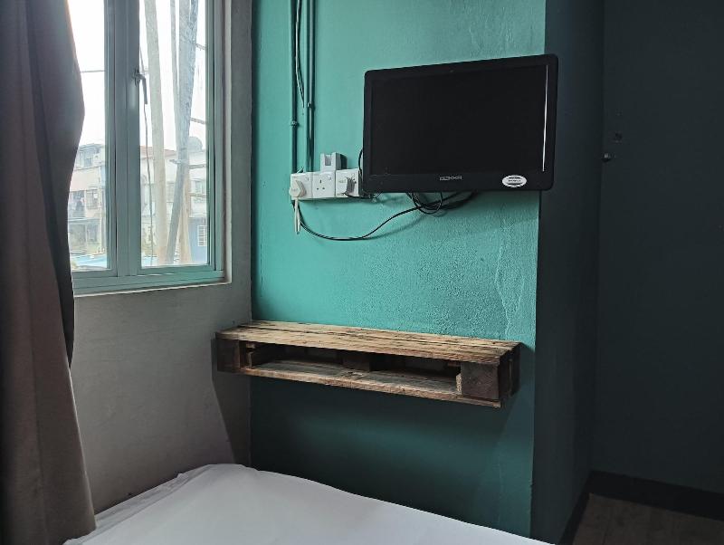 90863 Hi Inn 2 image