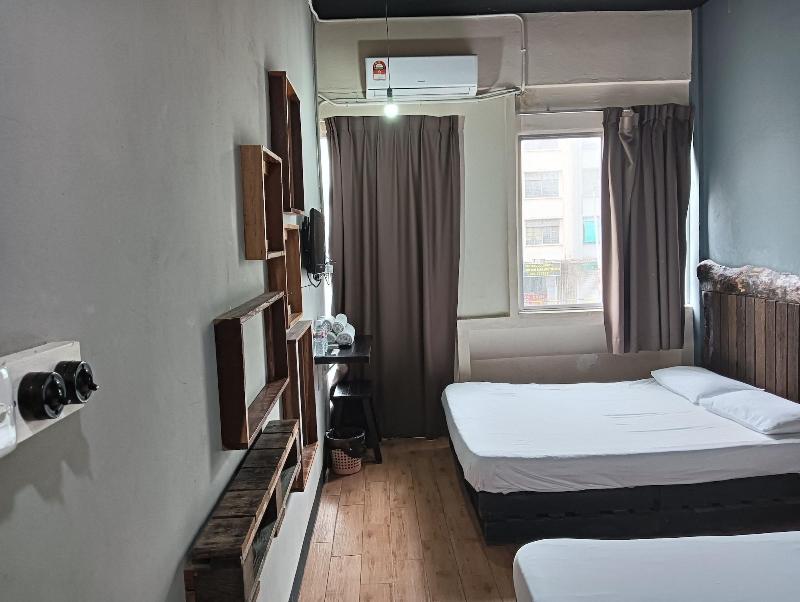 90863 Hi Inn 2 image