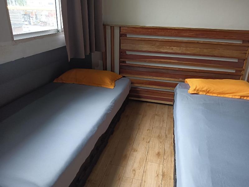 90863 Hi Inn 2 image