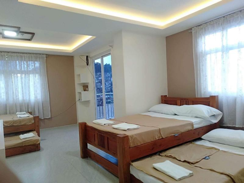 Visita Highland Inn image