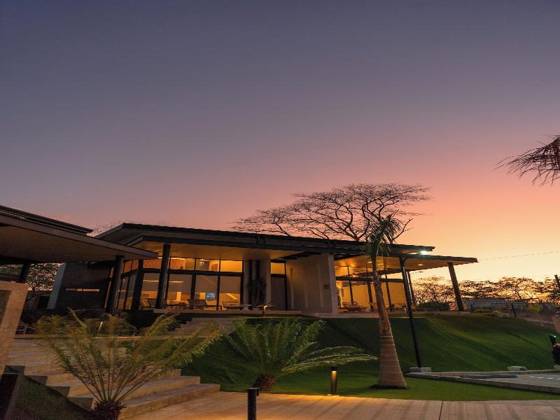 Epic Tamarindo Boutique Hotel image