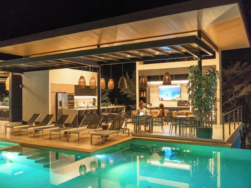 Epic Tamarindo Boutique Hotel image