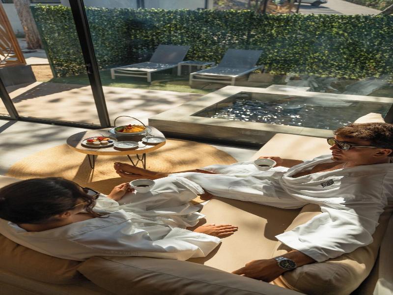 Epic Tamarindo Boutique Hotel image