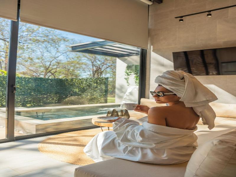 Epic Tamarindo Boutique Hotel image