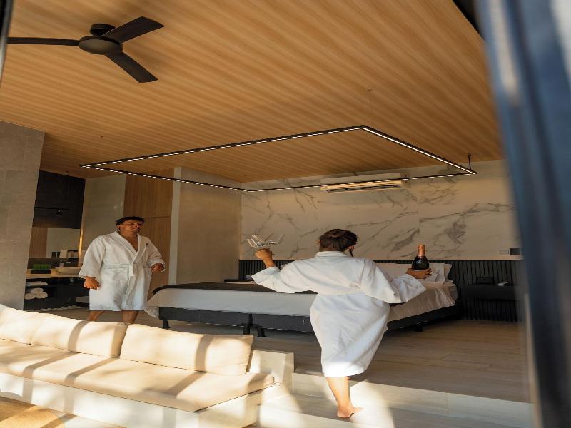 Epic Tamarindo Boutique Hotel image