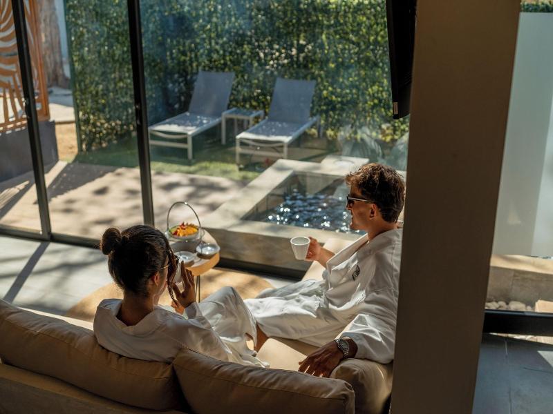 Epic Tamarindo Boutique Hotel image