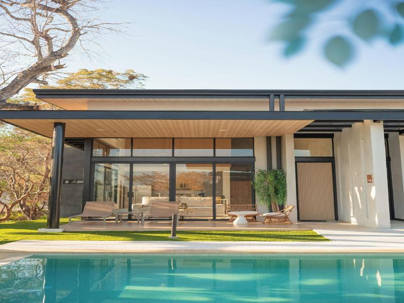 Epic Tamarindo Boutique Hotel image