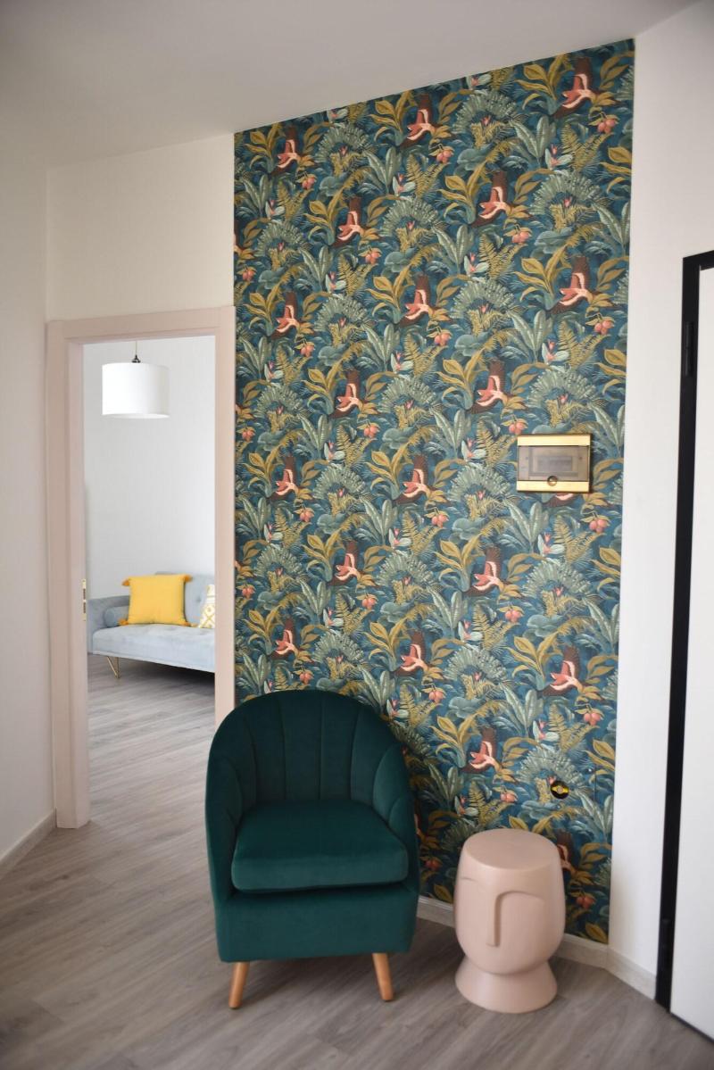 A Lite Suite Home image