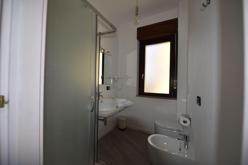 A Lite Suite Home image