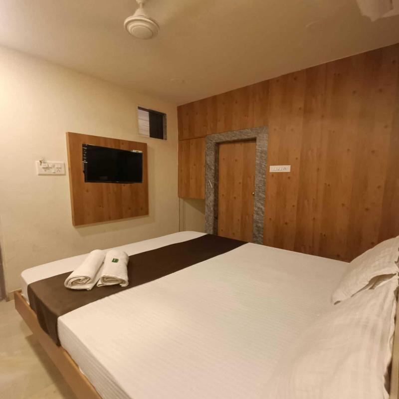 Hotel Apple Inn image
