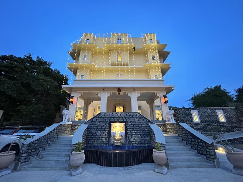 The Trishala Vilas Hotel In Ranakpur — general view
