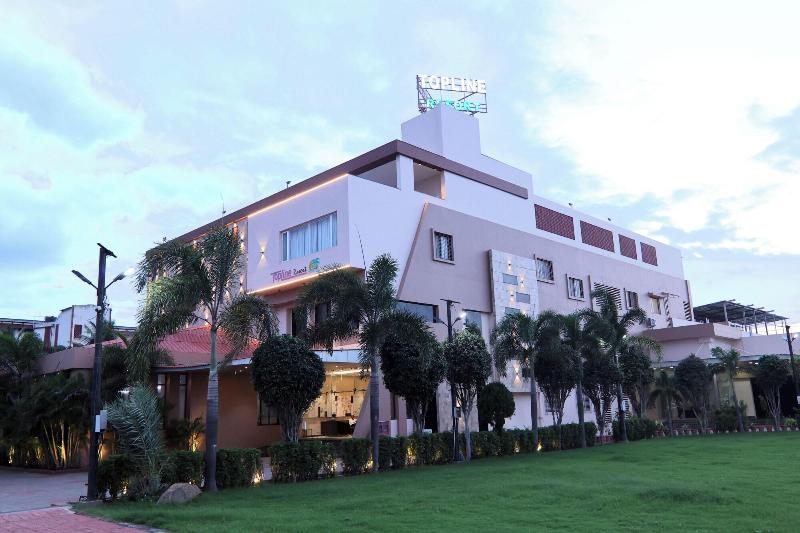 Topline Foods Resort