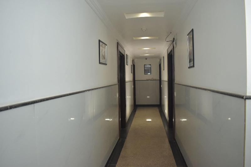 Qotel Hotel Ashok Vihar image