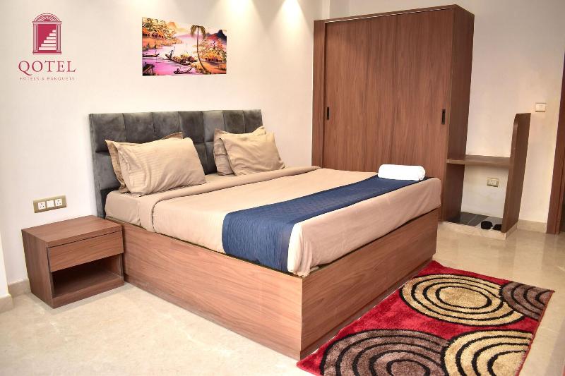 Qotel Hotel Ashok Vihar image
