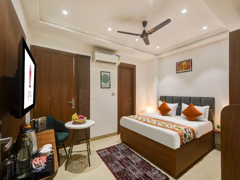 Qotel Hotel Ashok Vihar image