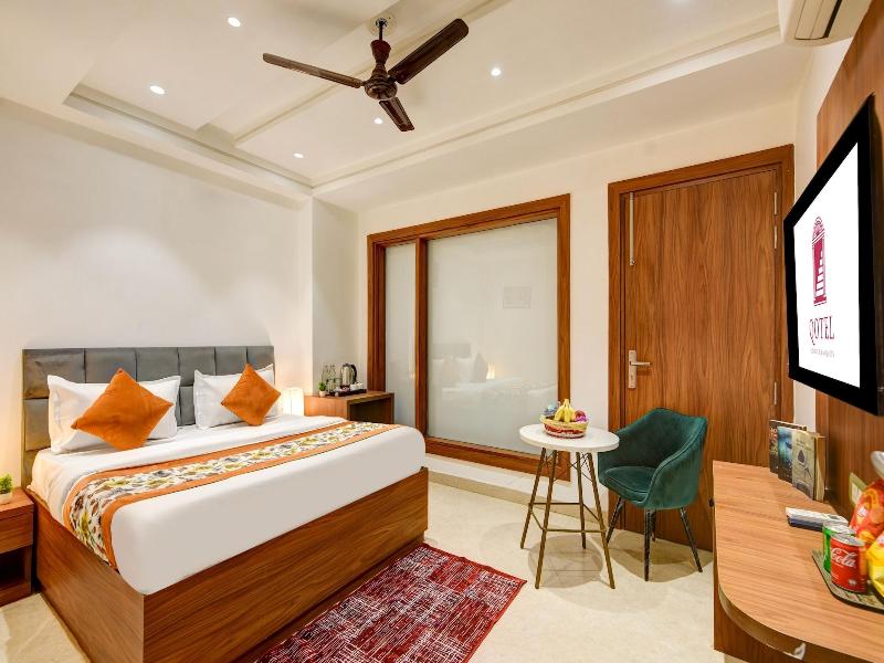 Qotel Hotel Ashok Vihar image