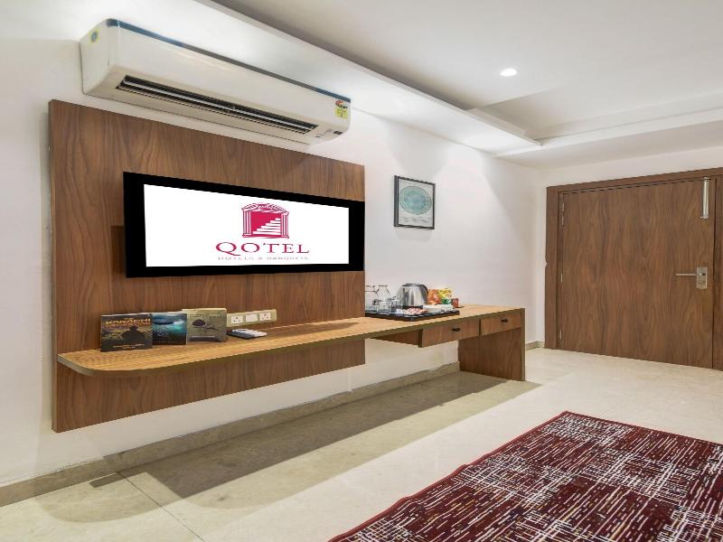 Qotel Hotel Ashok Vihar image