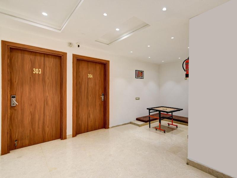 Qotel Hotel Ashok Vihar image