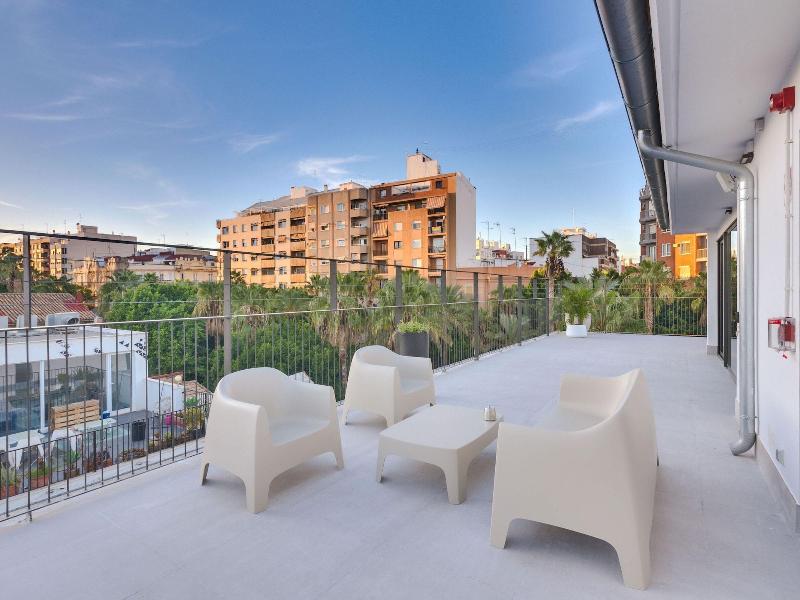 Livensa Living Studios Valencia Viveros image
