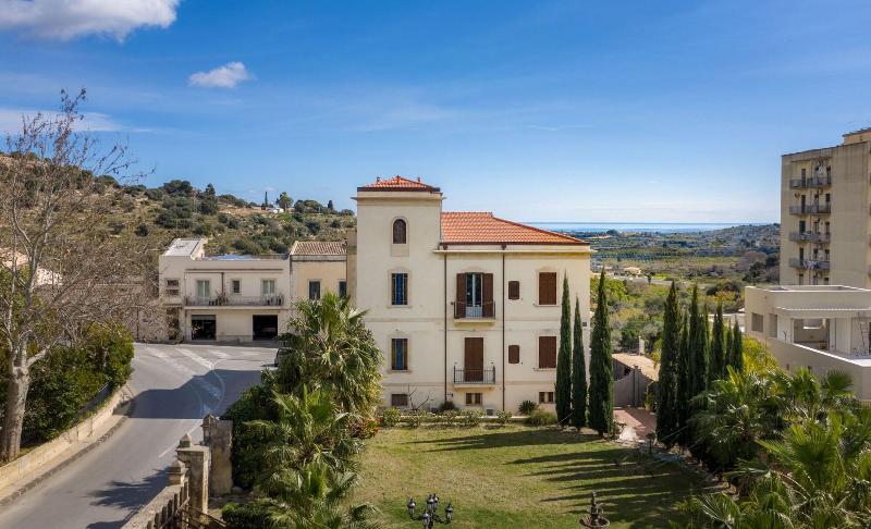 Villa Nicolaci Liberty Suites Noto image