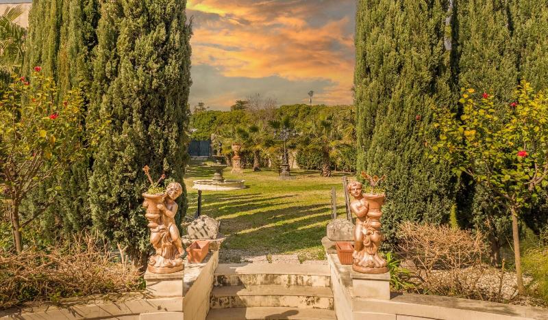 Villa Nicolaci Liberty Suites Noto image