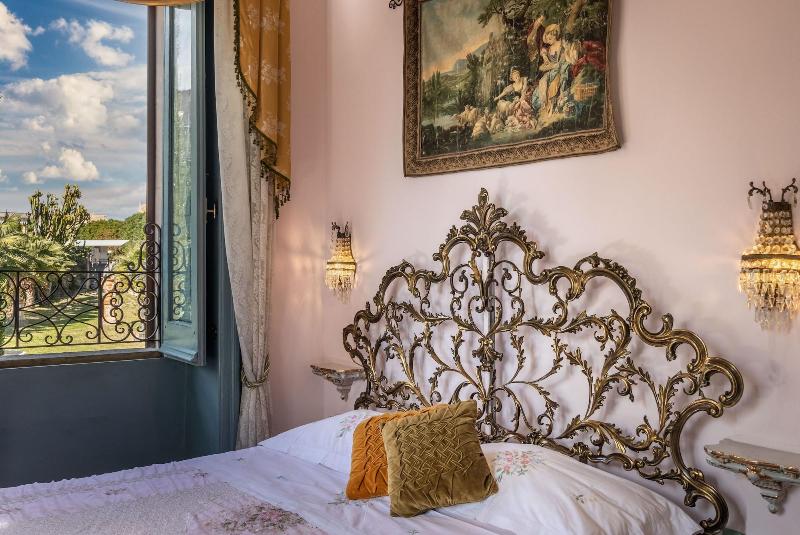 Villa Nicolaci Liberty Suites Noto image