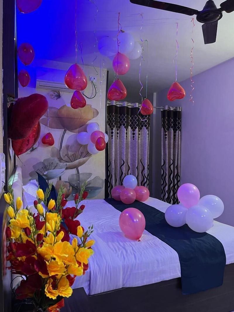 Hotel Viraj image
