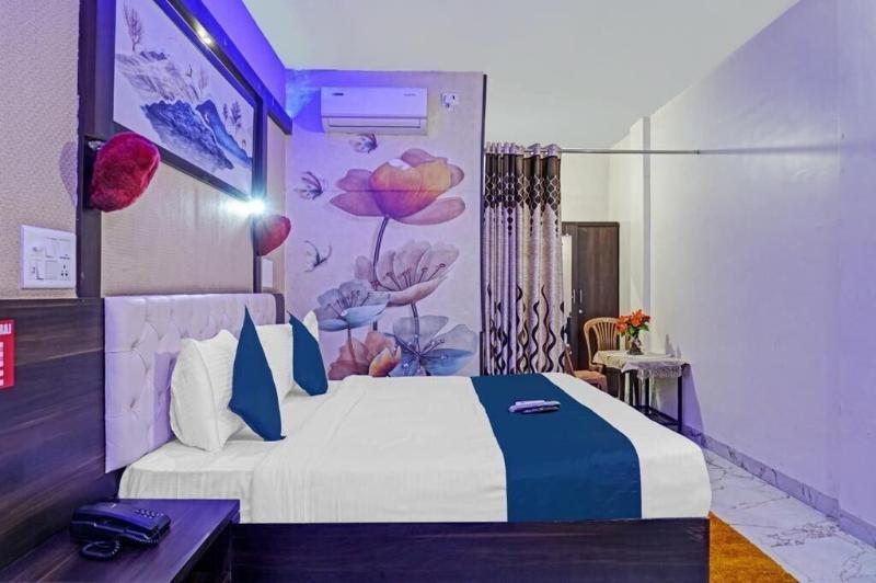 Hotel Viraj image