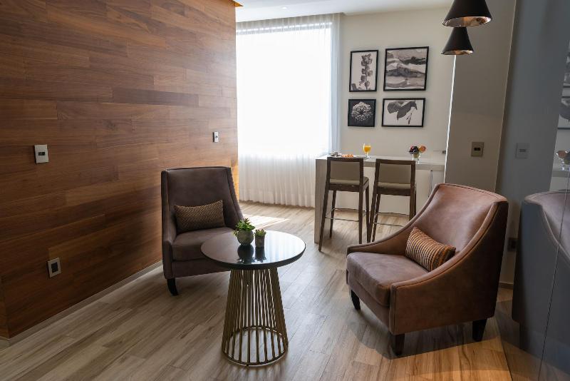 Verticca Hotel image