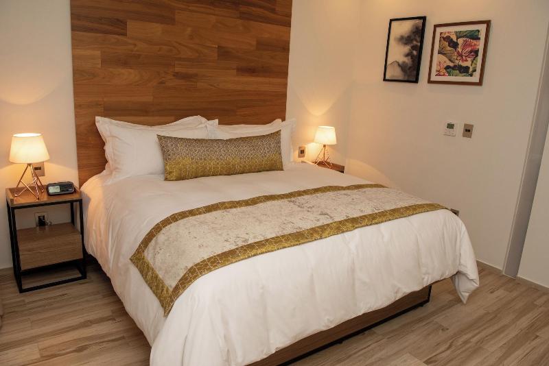 Verticca Hotel image
