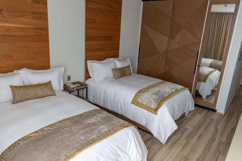 Verticca Hotel image