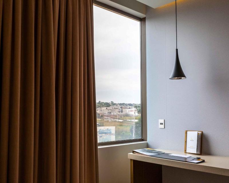 Verticca Hotel image