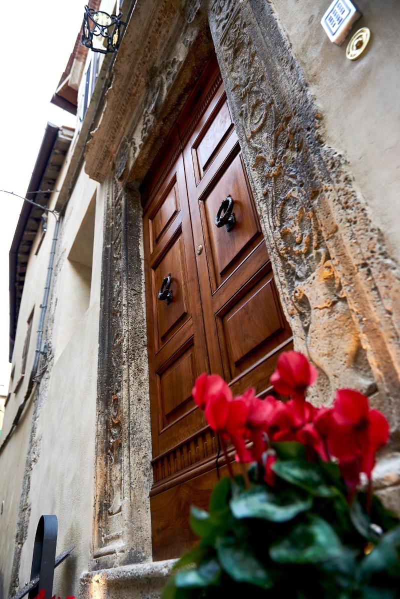 Palazzo Pio Iii