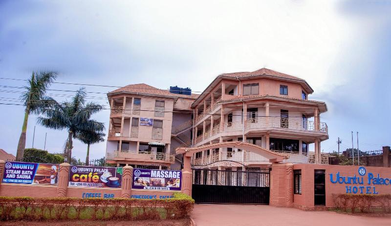 Ubuntu Palace Hotel image