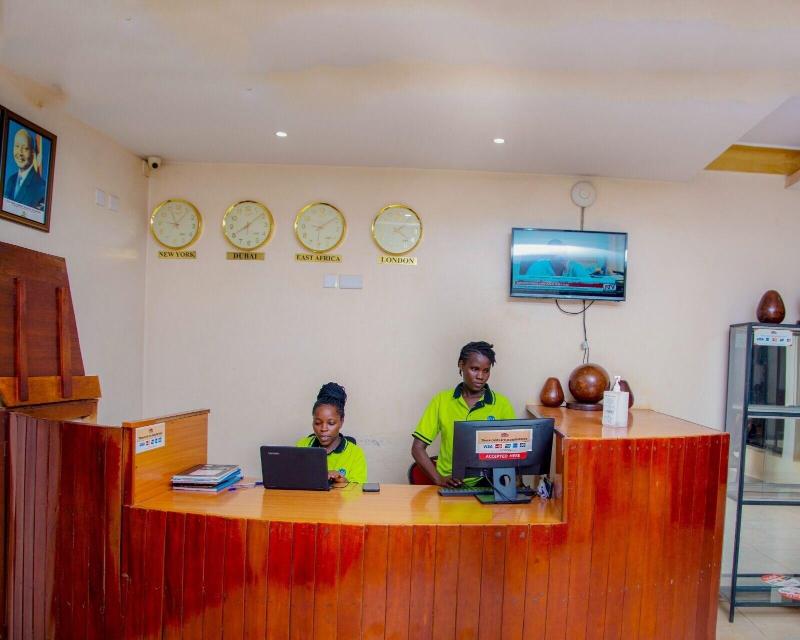 Ubuntu Palace Hotel image