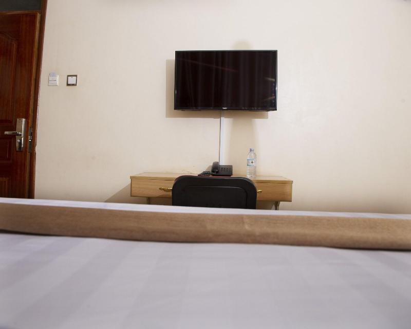 Ubuntu Palace Hotel image