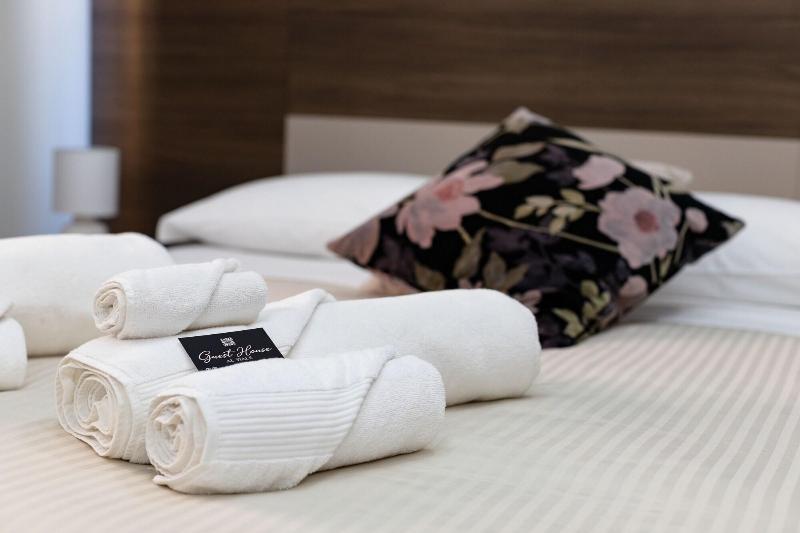 Guest House Al Viale image