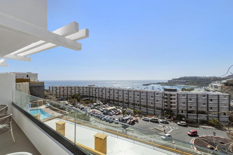Palmera Sea View image