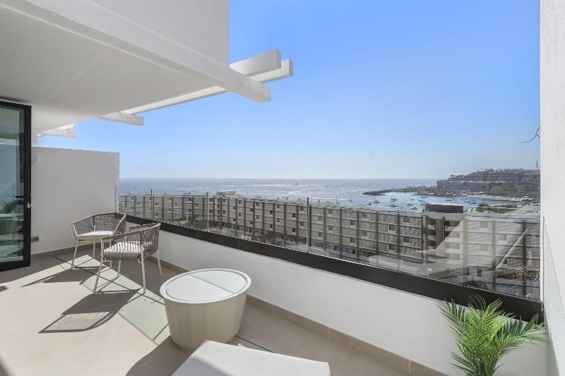 Palmera Sea View image
