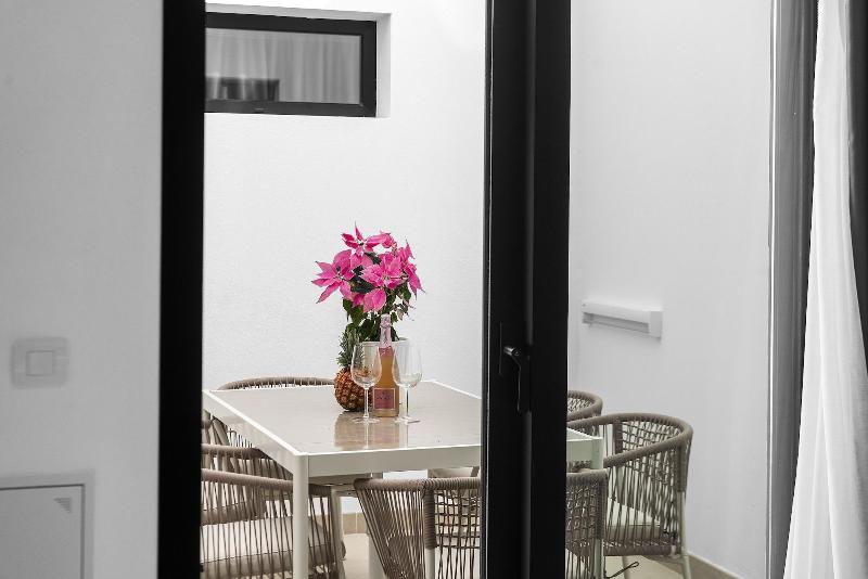 Palmera Sea View image