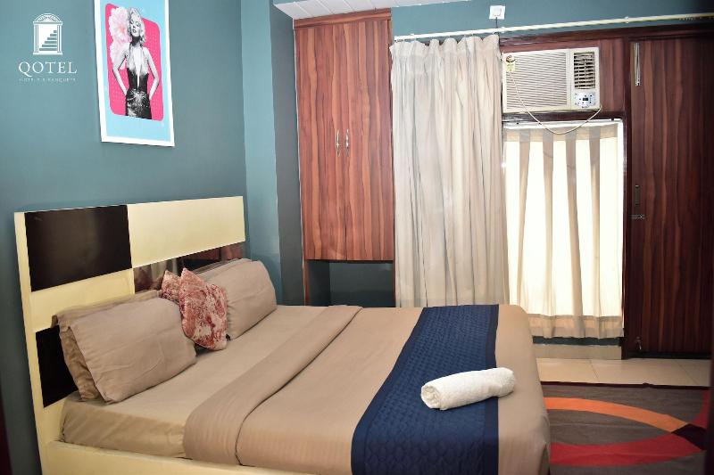 Qotel Hotel Church House Rohini Sector15 image
